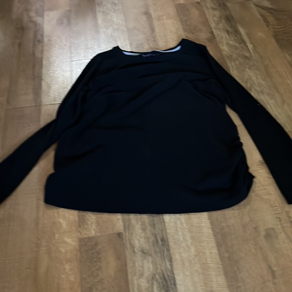 Bundle of maternity long sleeve shirts - Picture 4 of 9